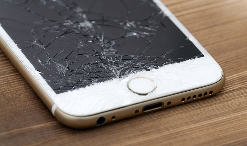 Khi màn hình iPhone 6 bị vỡ