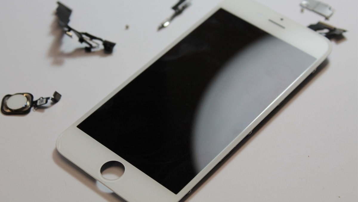 Đi thay màn hình iPhone 5S bao nhiêu tiền trọn gói?