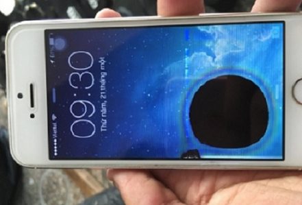 MÀN HÌNH iPHONE 6 BỊ CHẢY MỰC DO ĐÂU VÀ CÁCH SỬA CHỮA. 1 MÀN HÌNH iPHONE 6 BỊ CHẢY MỰC DO ĐÂU VÀ CÁCH SỬA CHỮA.