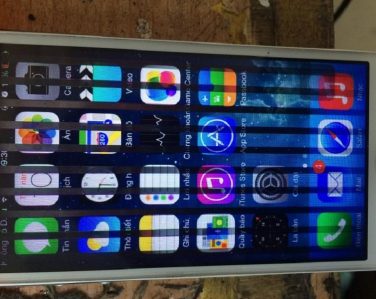 Vì Sao Màn Hình iPhone 6 Bị Sọc Đen? Cách Khắc Phục? 1 Tình trạng màn hình iPhone 6 bị sọc đen chi chít