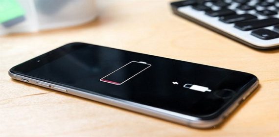 Củ Sạc iPhone Bị Nóng - Nguyên Nhân Do Đâu het pin