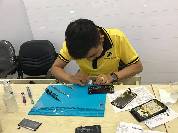 Thay Cảm Ứng iPhone 5S Chính Hãng
