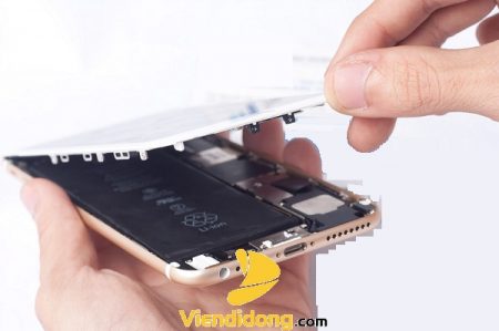 Giá sửa màn hình iPhone 6S Plus? Ở đâu Uy Tín? 1 Đi sửa màn hình iPhone 6S Plus chuyên nghiệp