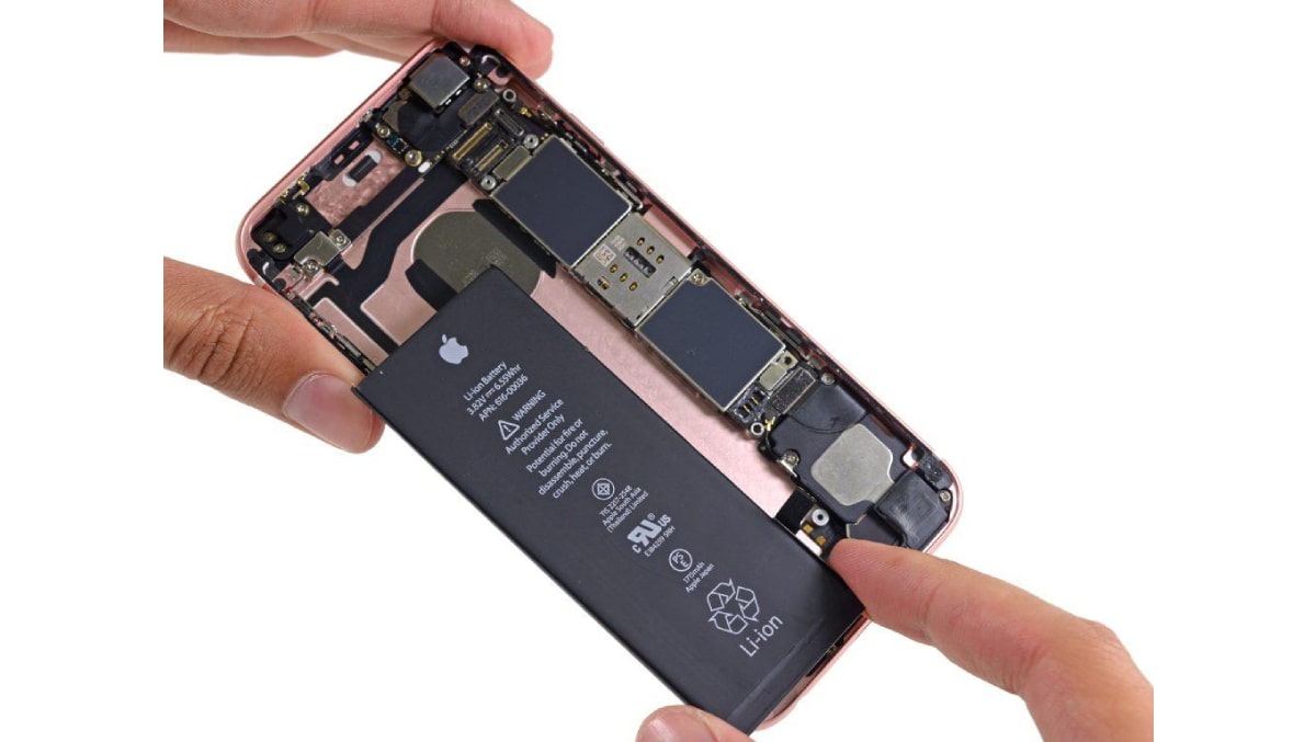 Pin iPhone 6 giá bao nhiêu là chuẩn?
