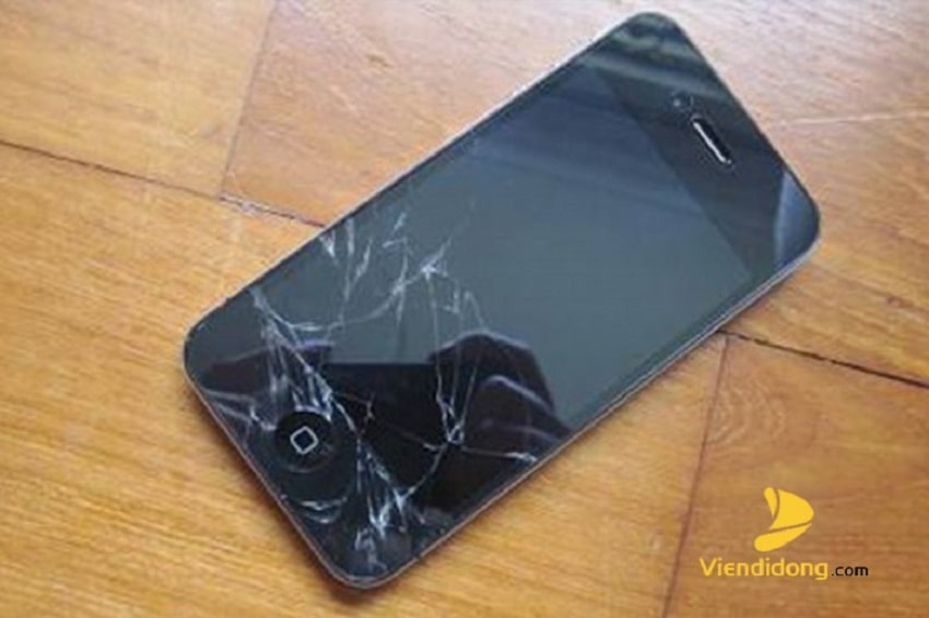 Xử lí màn hình iPhone 4 bị vỡ