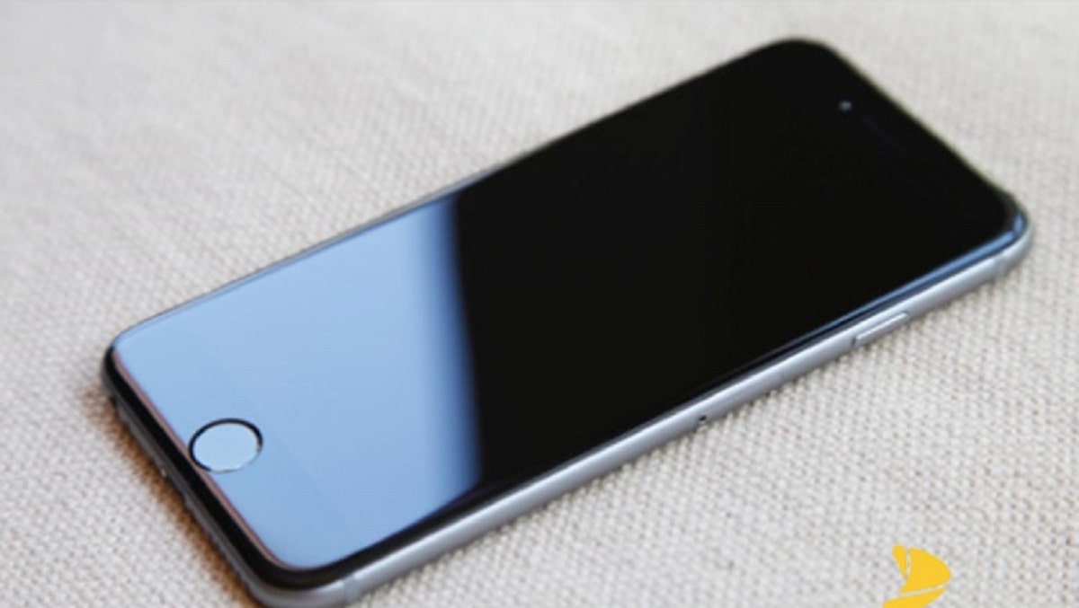 Xử Lý Màn Hình iPhone 6 Plus Bị Vỡ