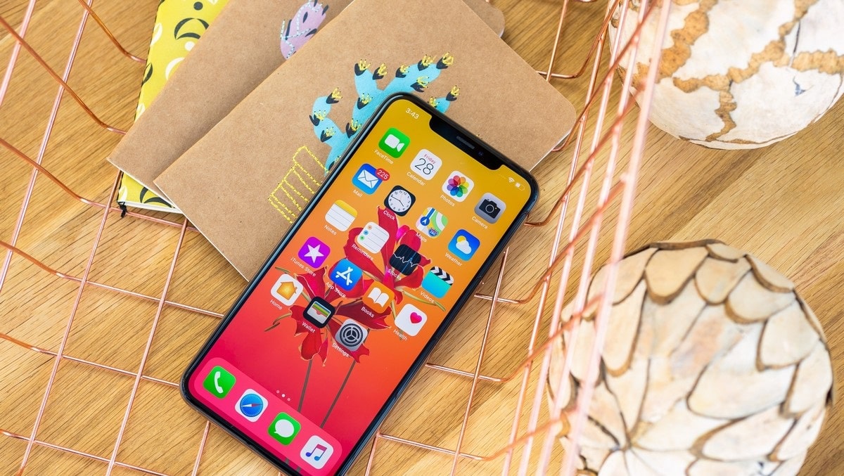 Màn hình iPhone XS bị vỡ nên xử lý như thế nào