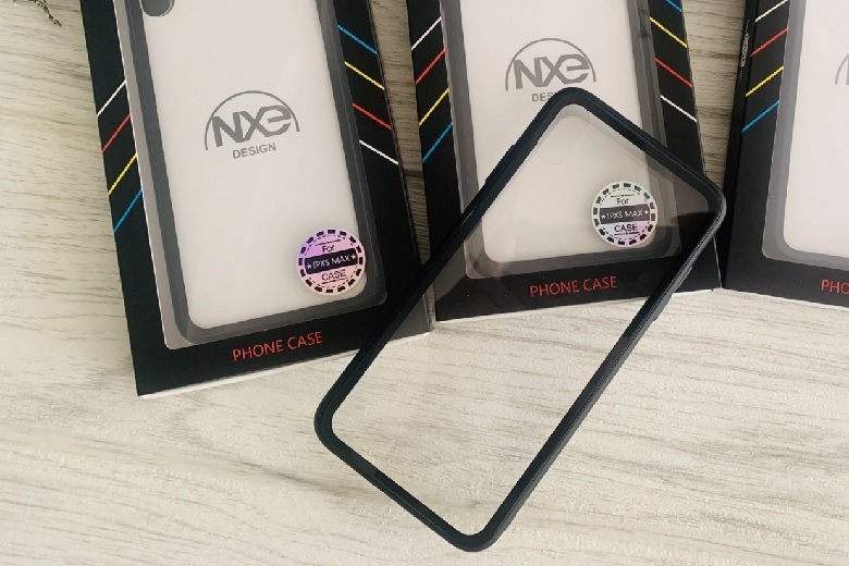 Ốp lưng iPhone 11 Pro Max NXE thiết kế khá đơn giản