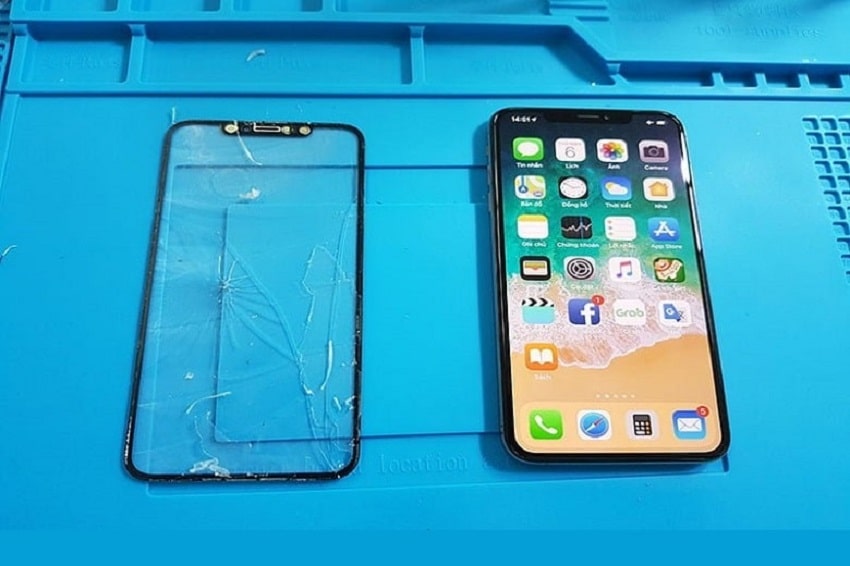 GIá thay mặt kính iPhone X ở Viện Di Động luôn thấp