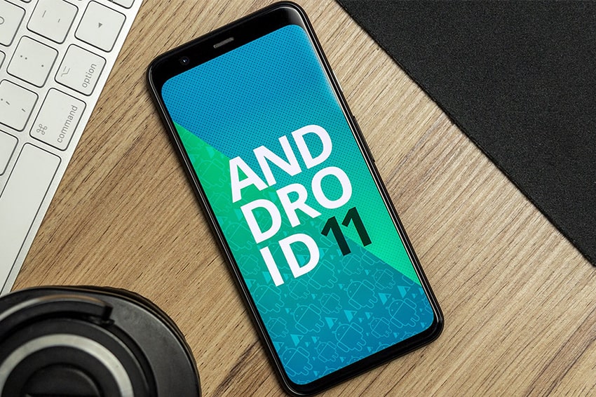 Android 11 sẽ cảnh báo khi smartphone sạc không dây chưa đúng