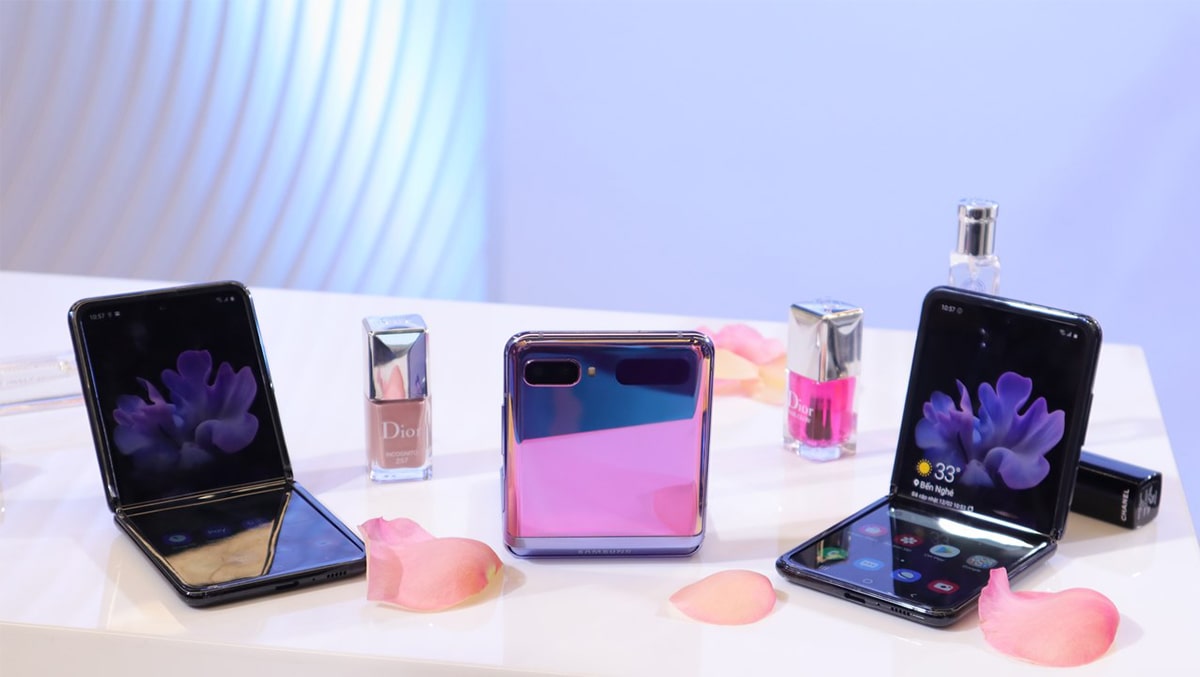 Galaxy Z Flip bất ngờ “cháy hàng” chỉ sau vài phút mở bán tại Trung Quốc