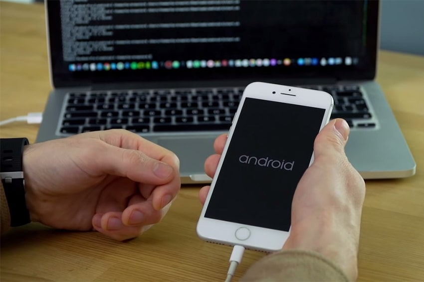 iPhone vẫn có thể cài được Android, bạn có tin không? 1 iPhone vẫn có thể cài được Android, bạn có tin không?