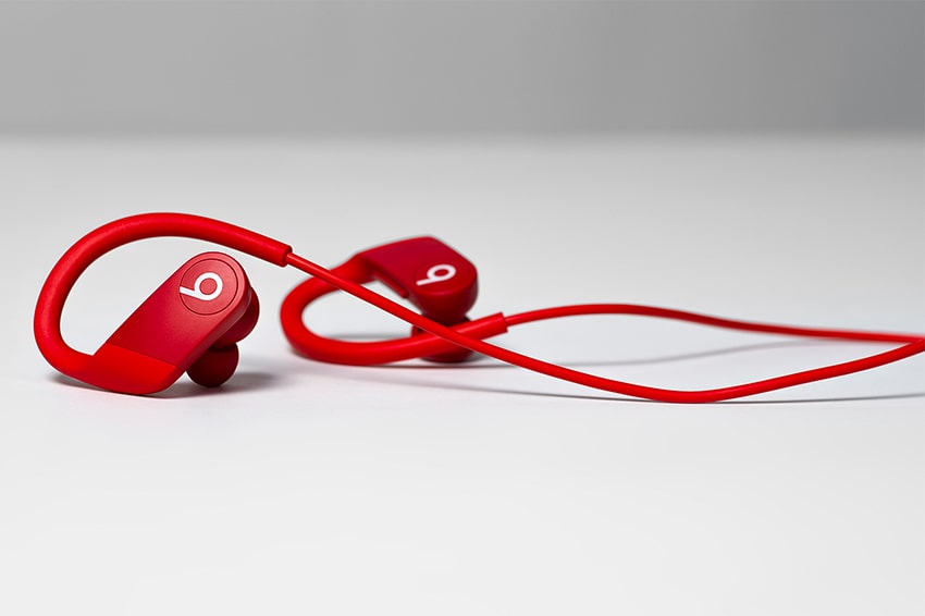 Apple ra mắt tai nghe Powerbeats 4 với thời lượng pin 15 giờ