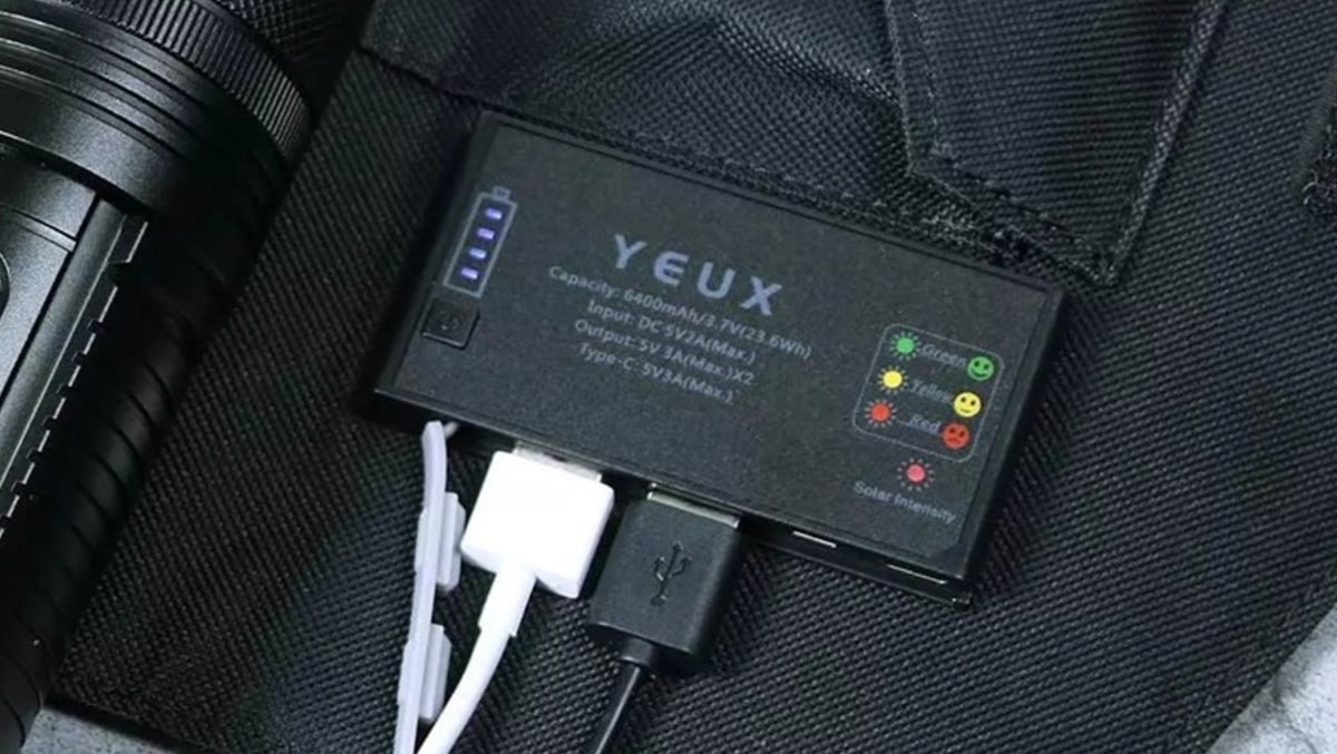 Xiaomi YEUX- sạc dự phòng năng lượng mặt trời tha hồ đi xa