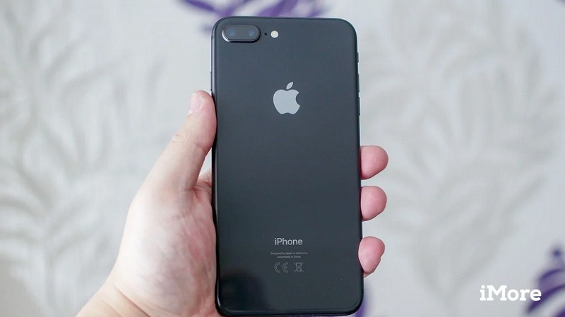 Mẫu iPhone 8 Plus cũ màu đen