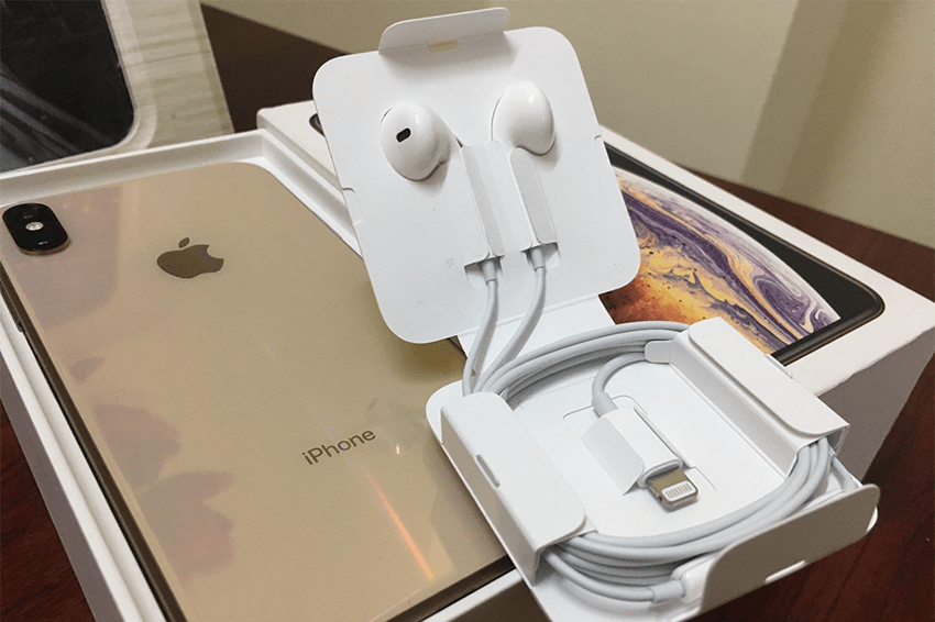 Tai nghe iPhone Xs zin