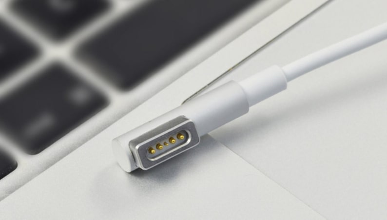 Apple có thể sẽ hồi sinh cổng sạc MagSafe trên iphone